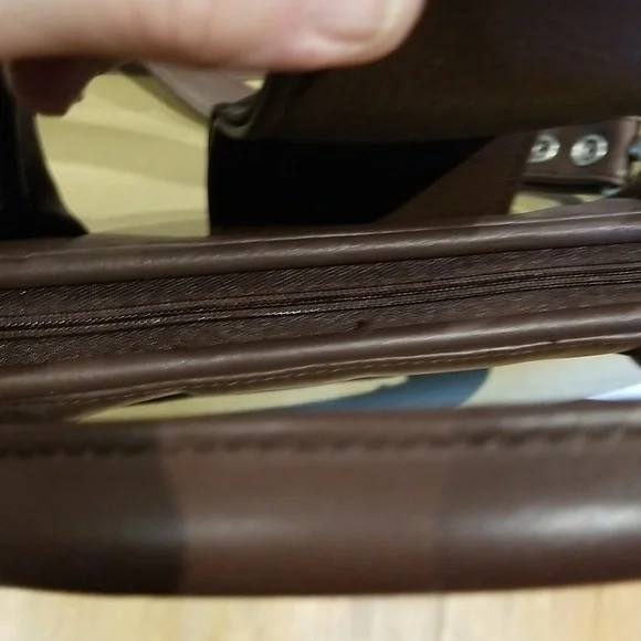 American Leathersmith Brown and Tan Weekender Bag NWT